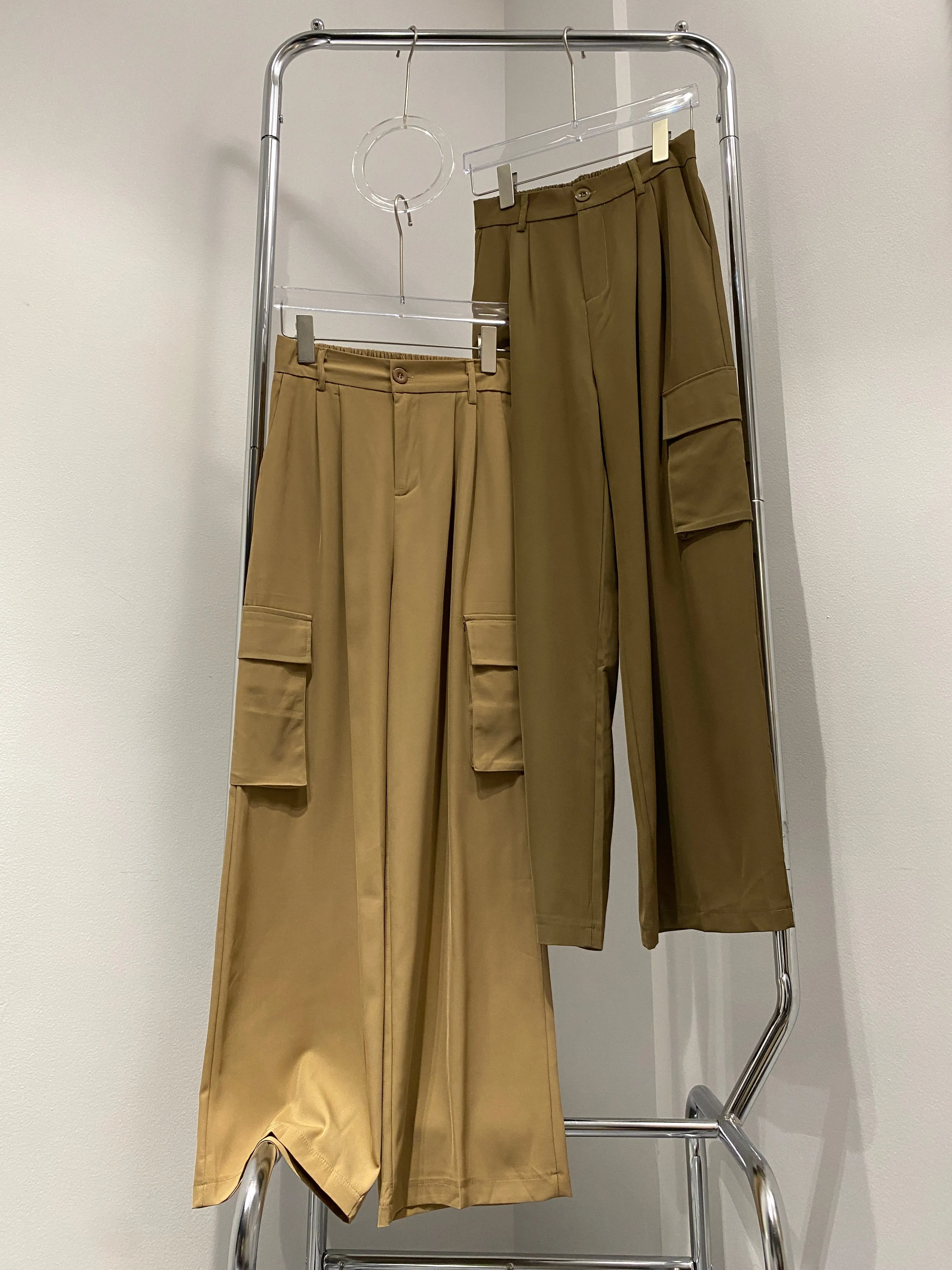 Baggy Cargo Trousers - Latte