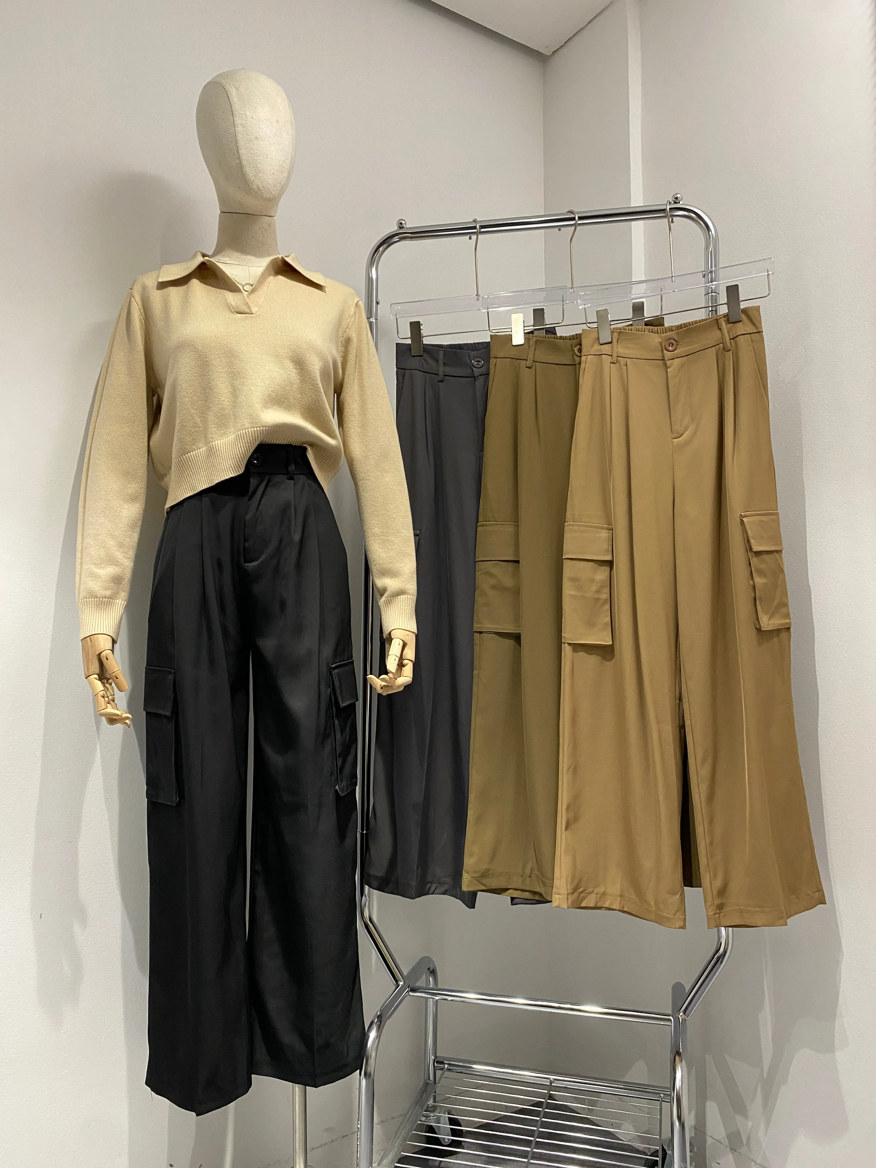 Baggy Cargo Trousers - Latte