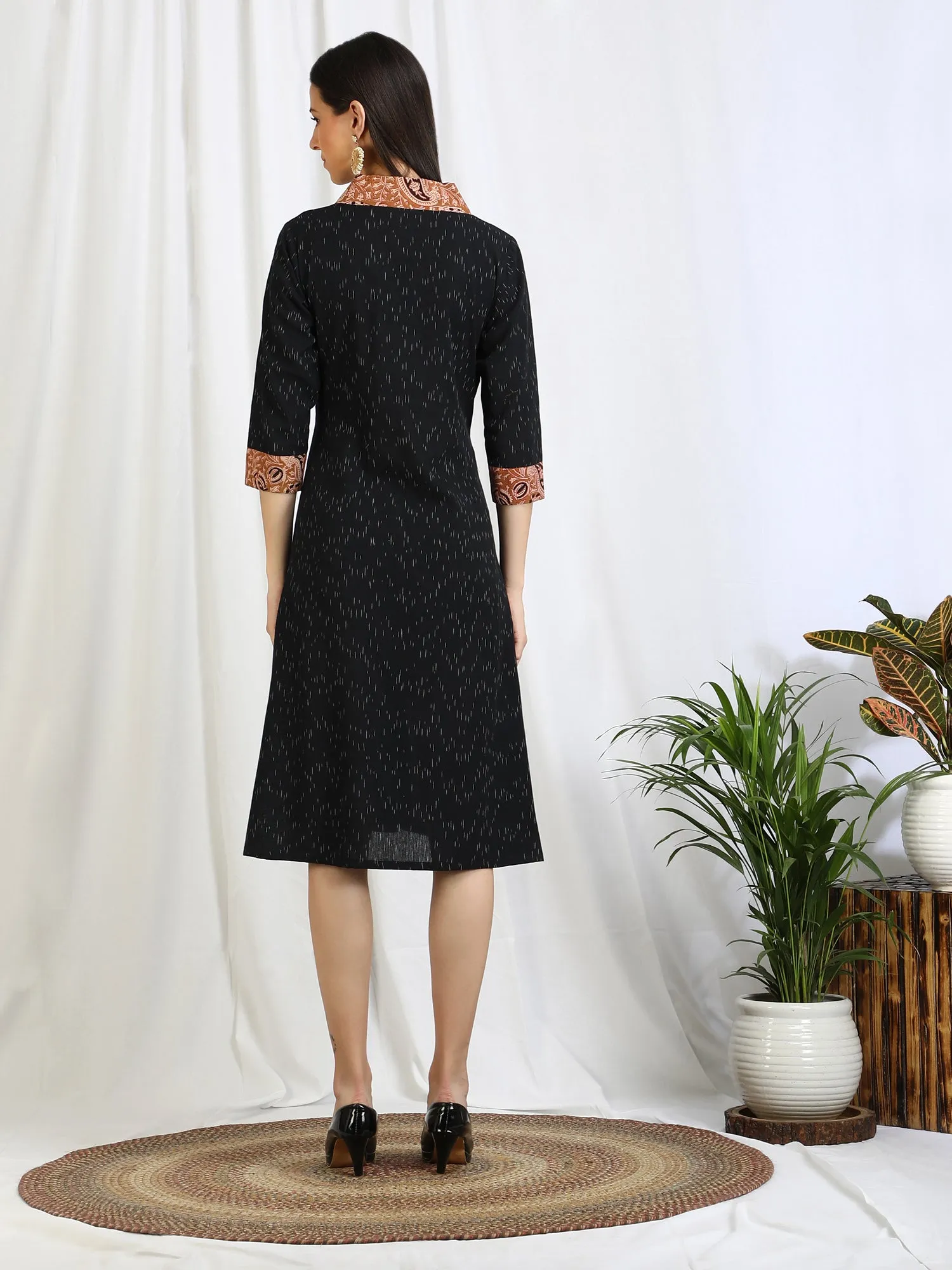 Black Ikat 'Nitya' Midi Dress