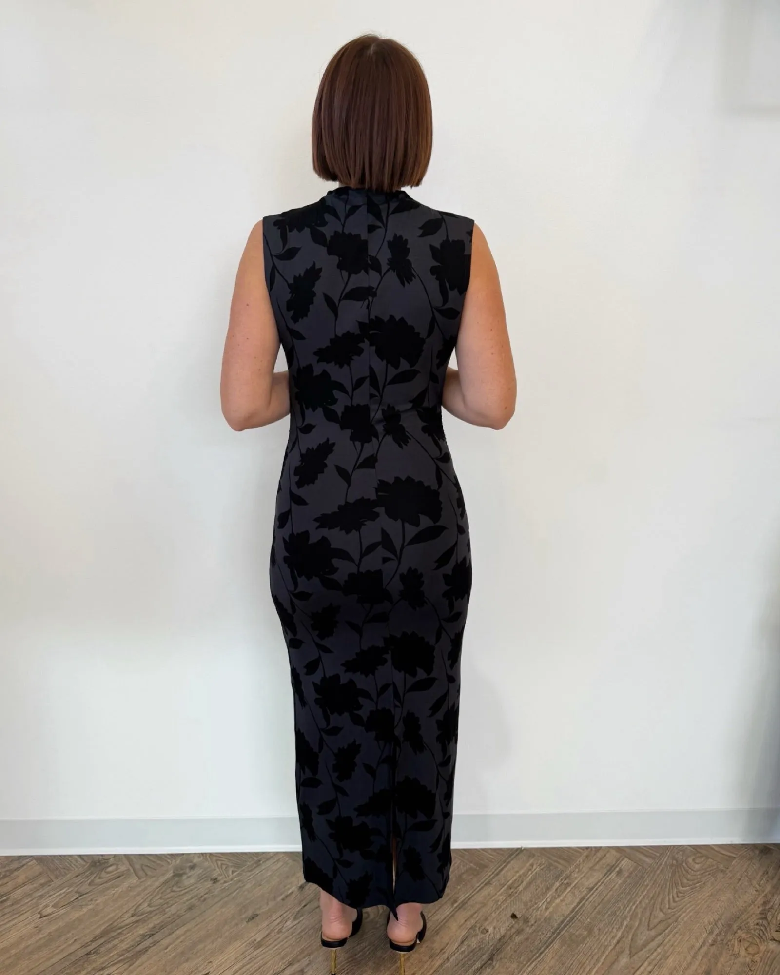 Evalina Floral Printed Sleeveless Midi Dress