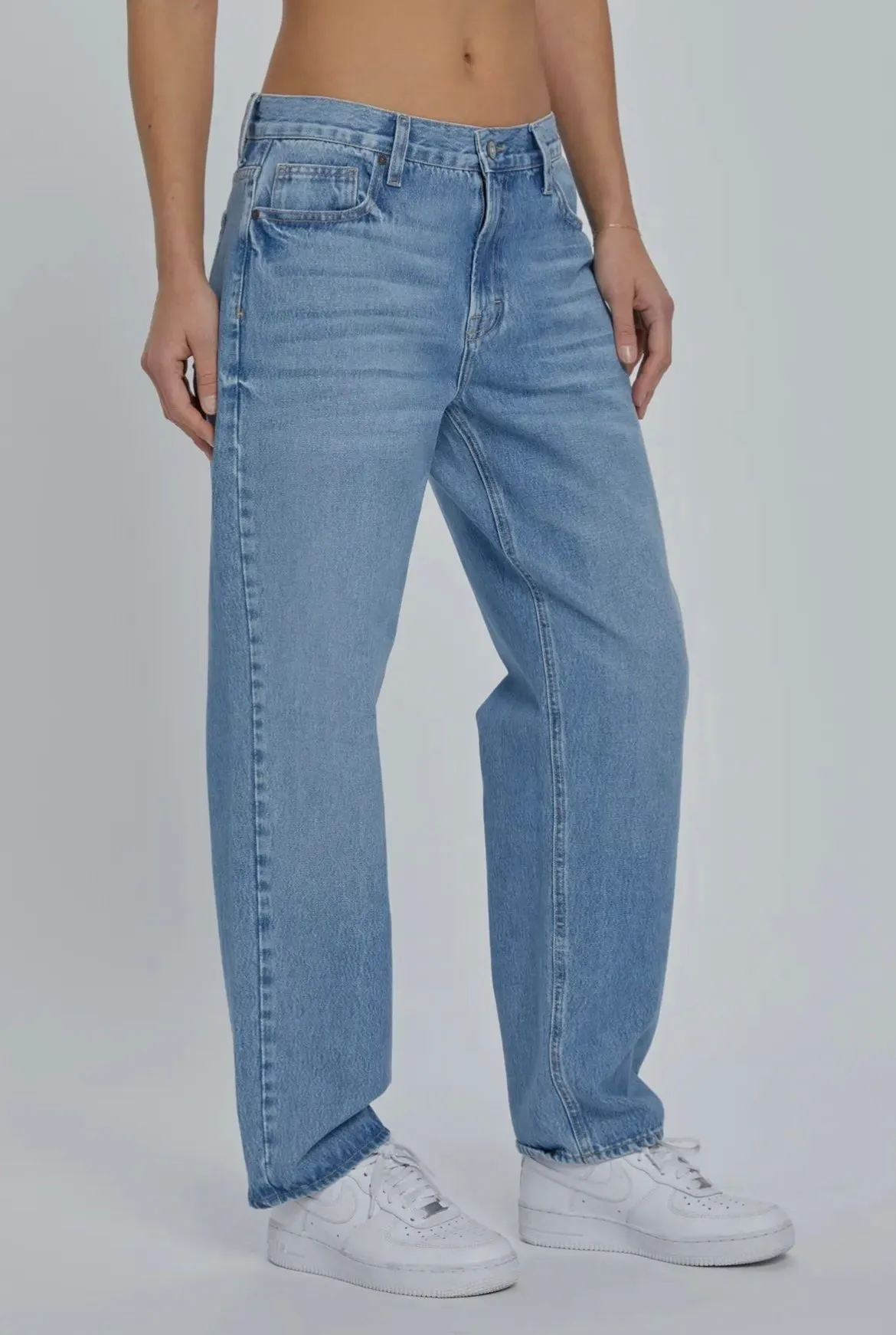 Hidden Bailey Medium Wash Classic Clean Relaxed Boyfriend Jean