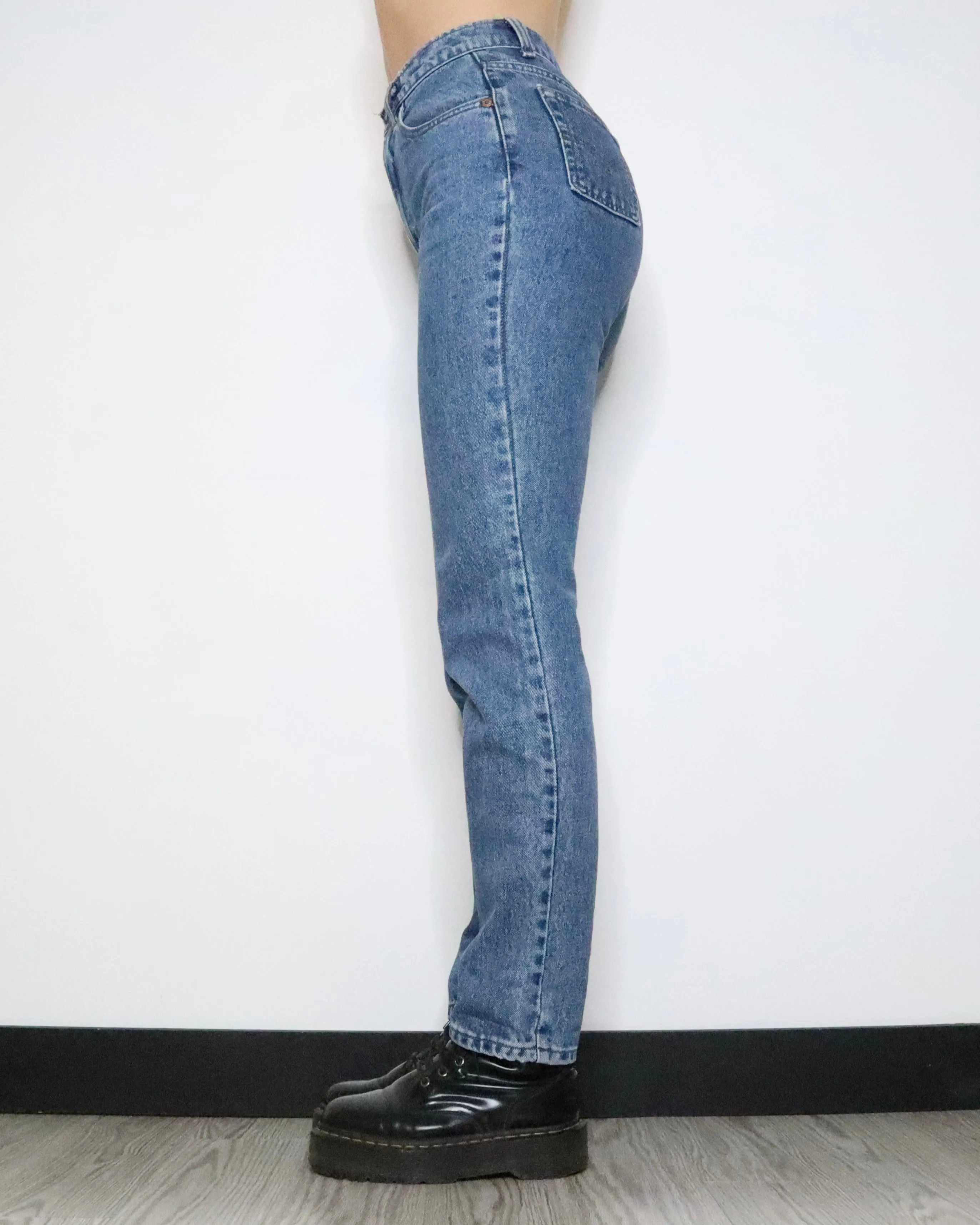 High Waisted Levi's Jeans (Small) 