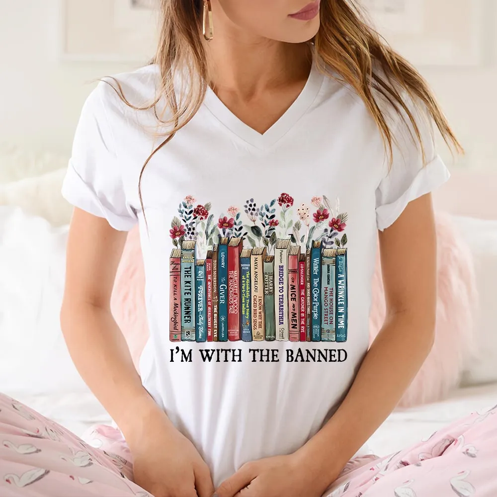 I'm With The Banned Book Lovers Gift Women's V-neck T-shirt TSVW545