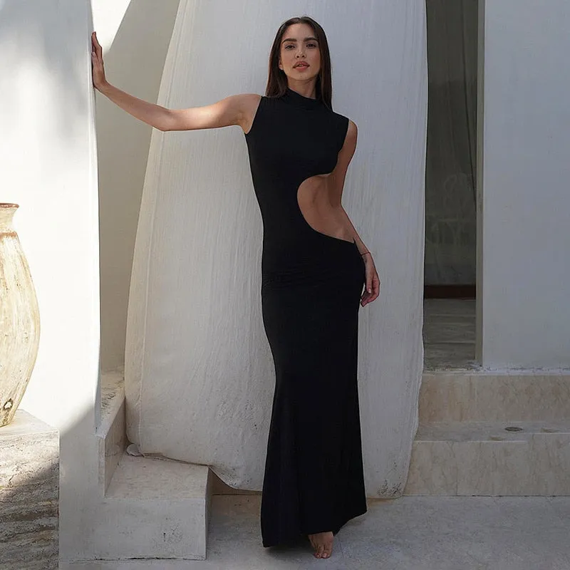 Joana Round Neck Maxi Dress