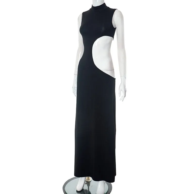 Joana Round Neck Maxi Dress