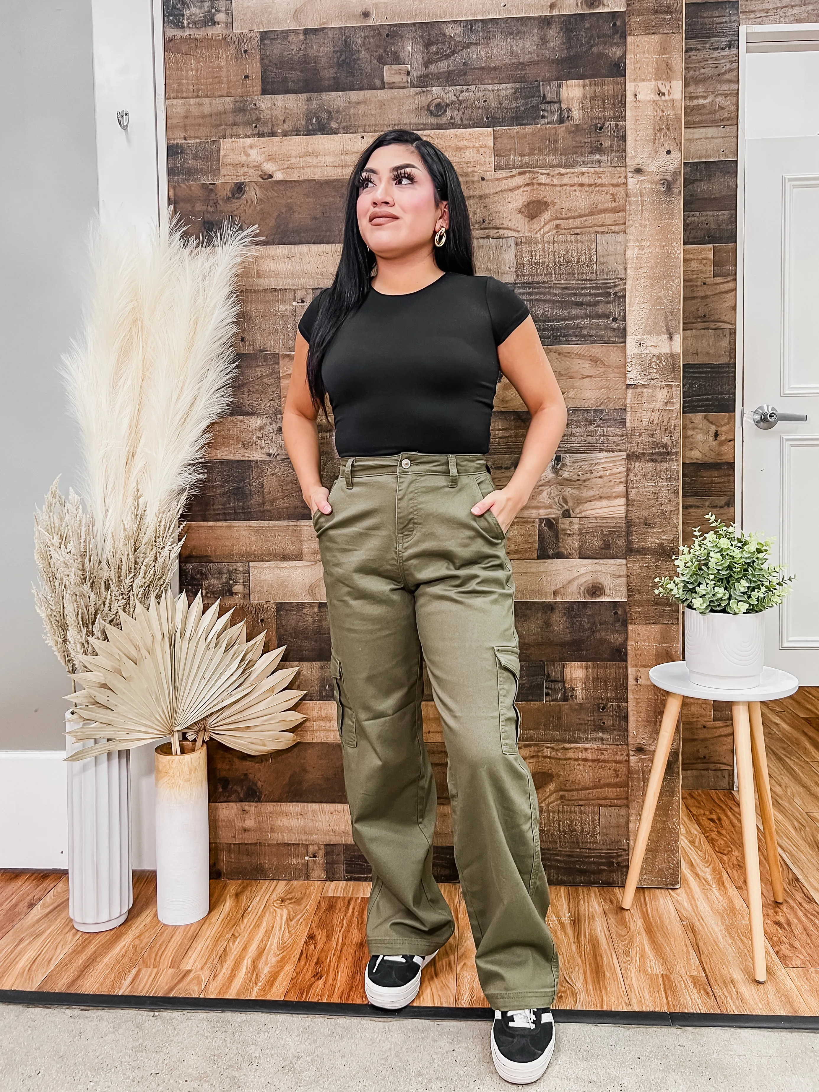 Kiana Cargo Wide Leg Stretch Pants