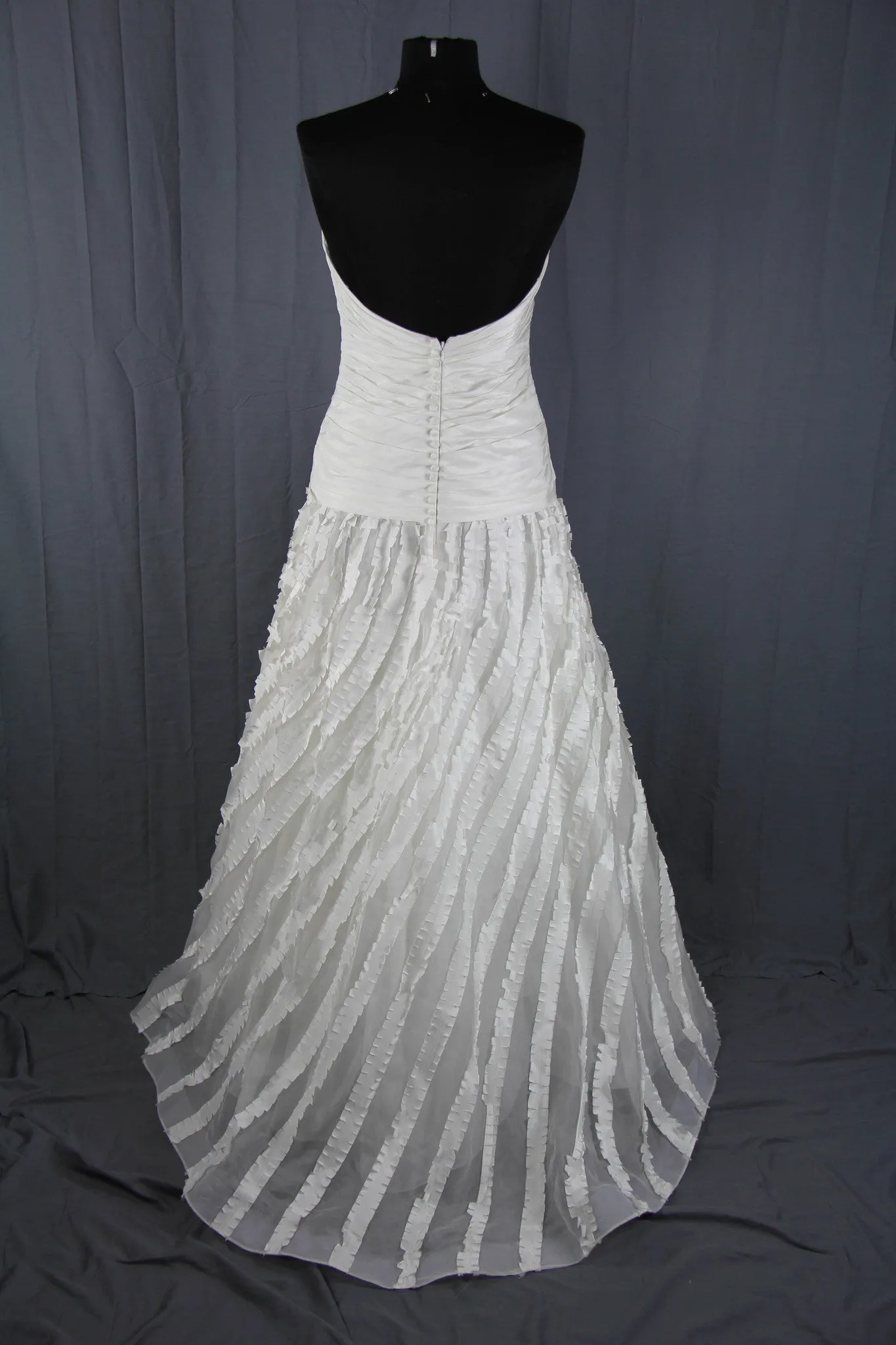 Liancarlo - 4856 Wedding Gown