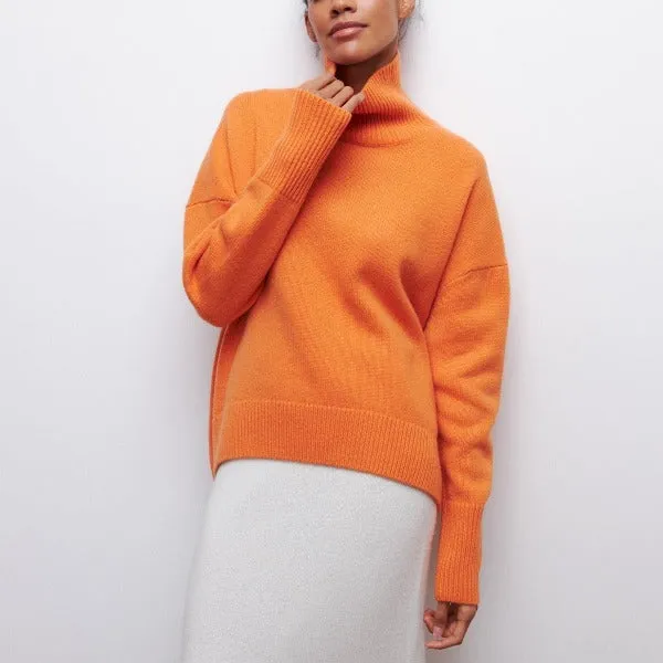 Lina - Turtleneck Sweater