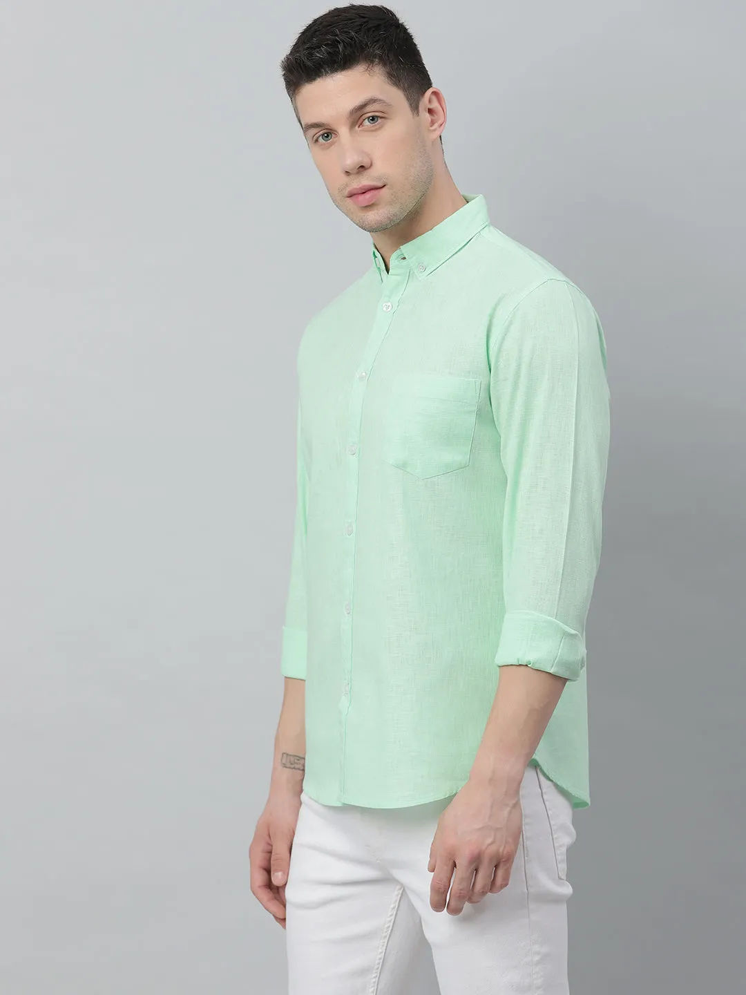 Men's Solid Button Down Collar Casual Shirt (Green)