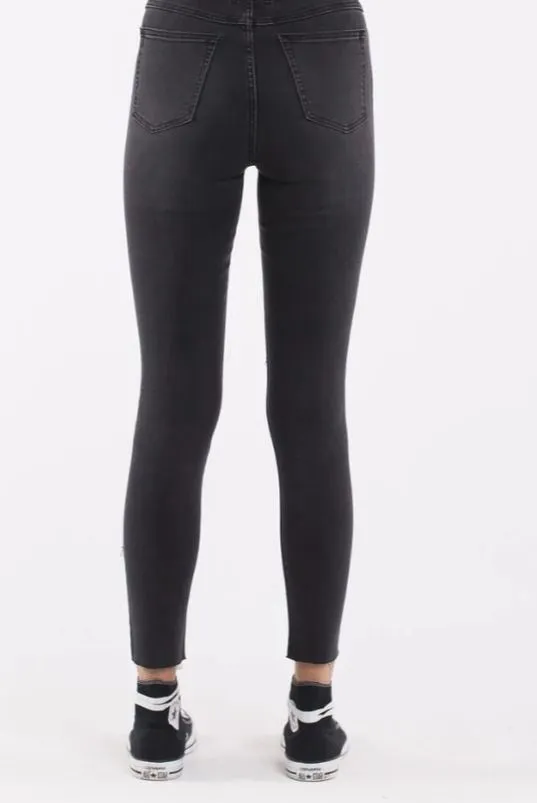 Silent Theory Vice High Skinny Jean Wrecked Black Slash