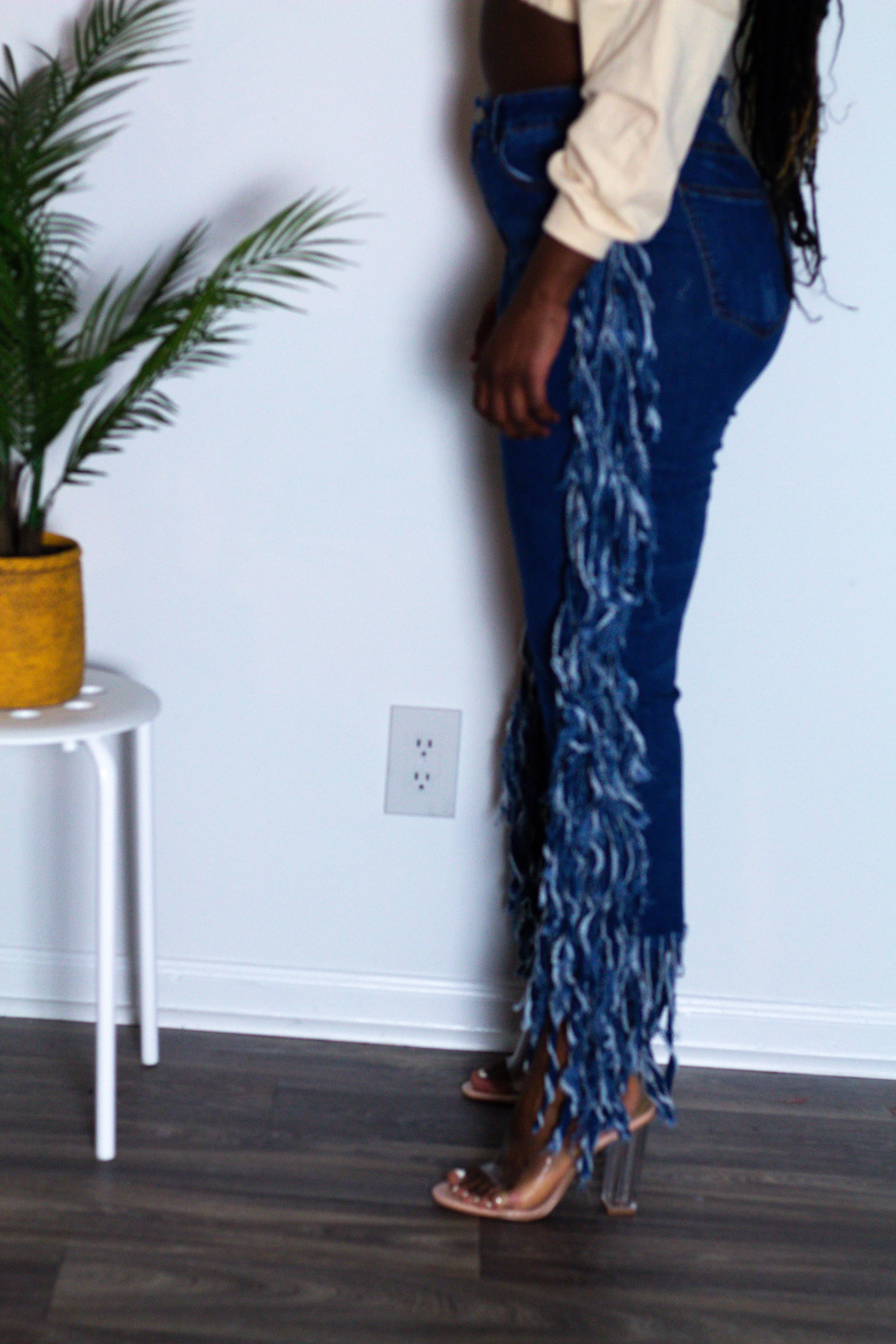 Tassel High-Waist Jeans