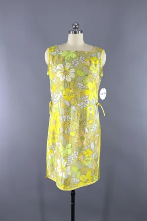 Vintage 1969s Aloha Dress / Yellow Floral Print / Paradise Hawaii